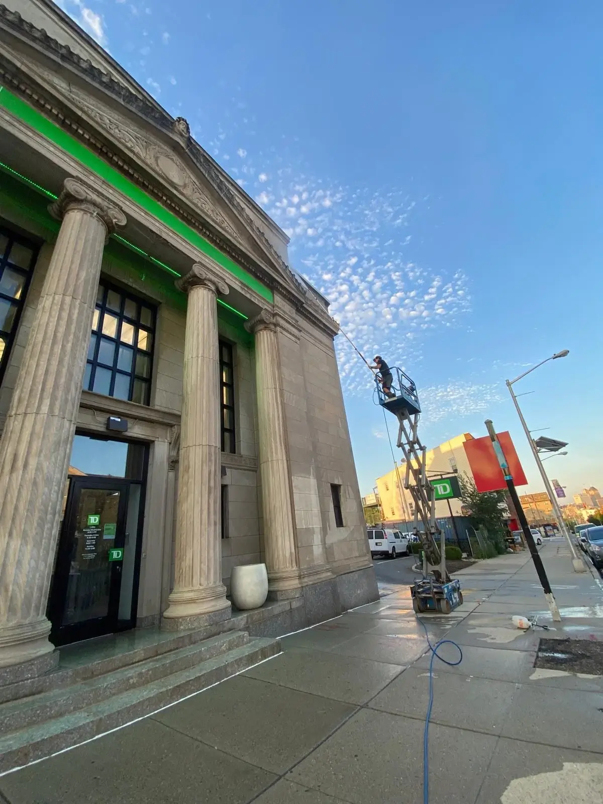 Commercial power washing newark image 4