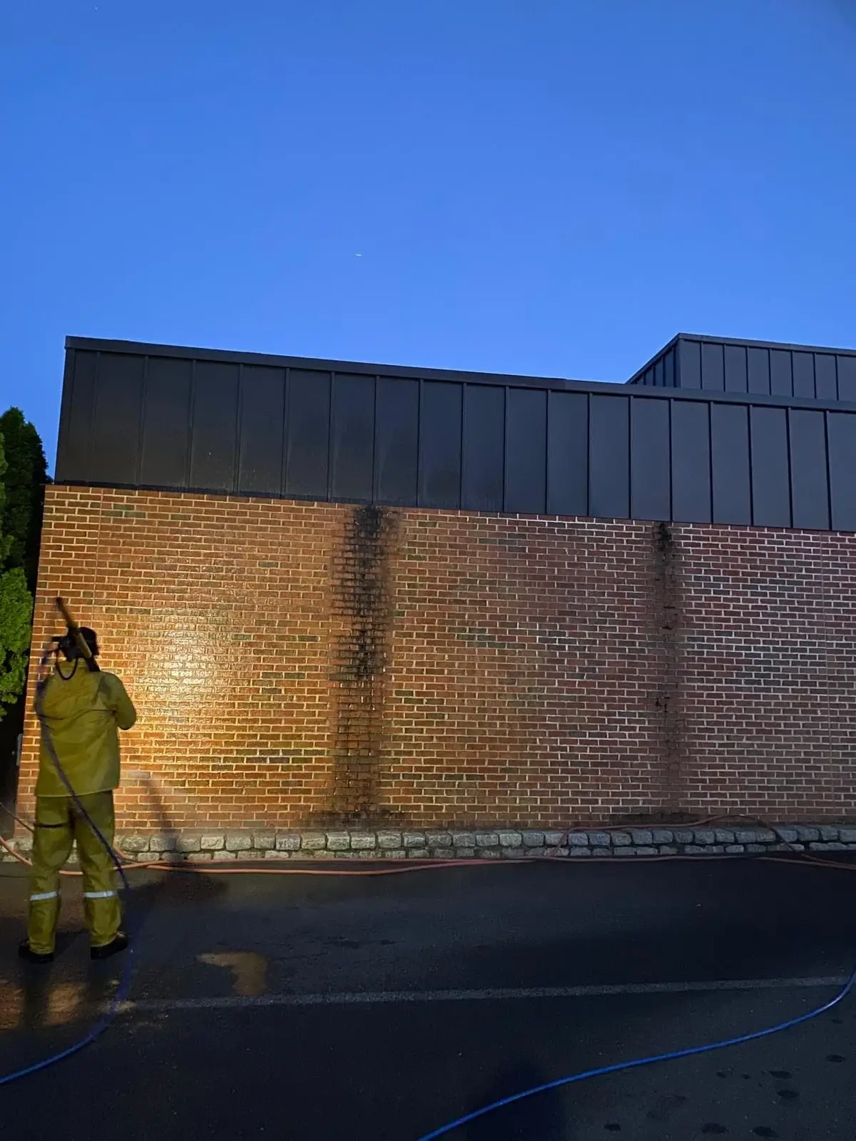 Commercial power washing warren image 2